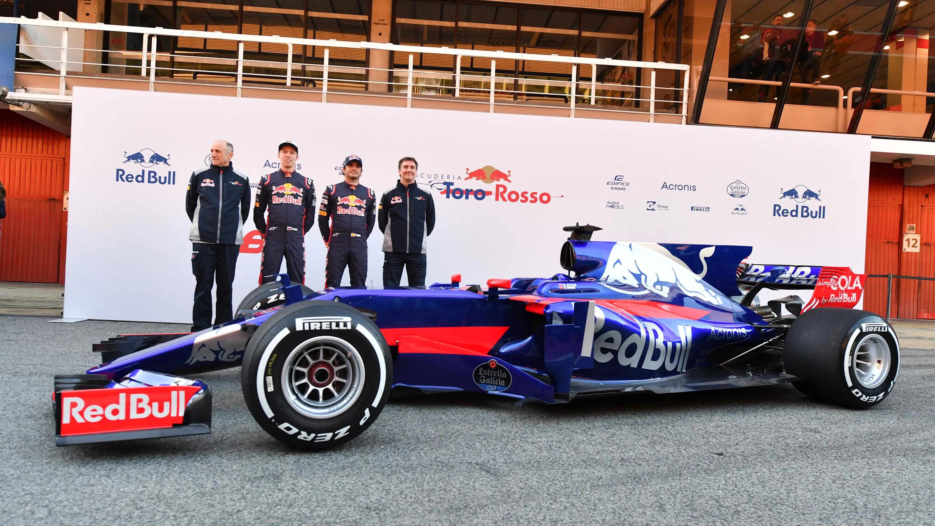 New-look Toro Rosso completes '17 launches in Spain